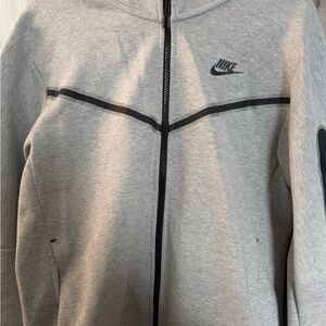 Nike Heather Gray Zip-Up Jacket. Brand new worn once, no tags.